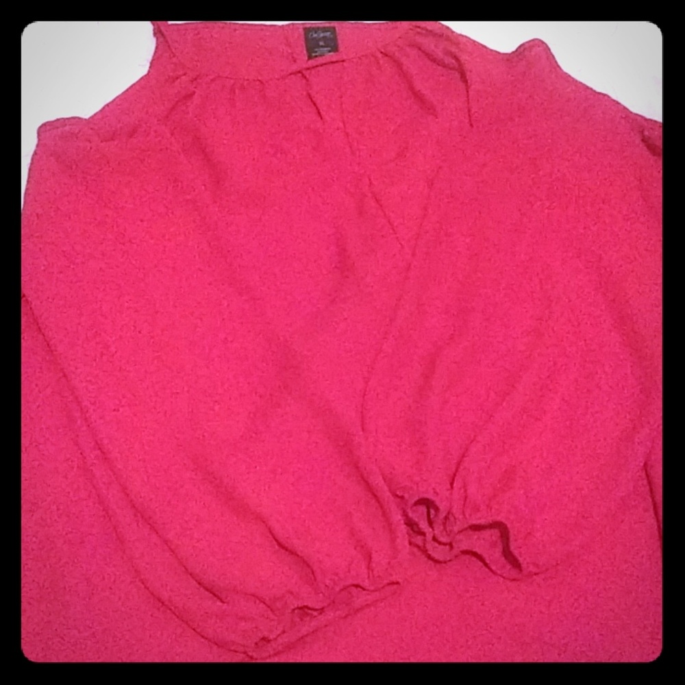 Red City Streets X-Large off shoulder blouse